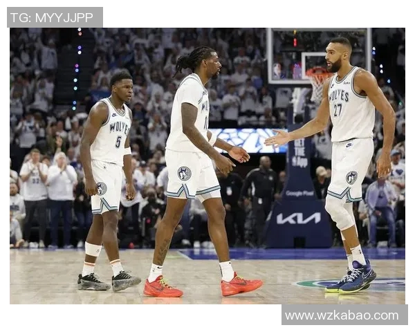 雷霆队华子砍下19分SGA与队友联手轻取森林狼成功晋级总决赛